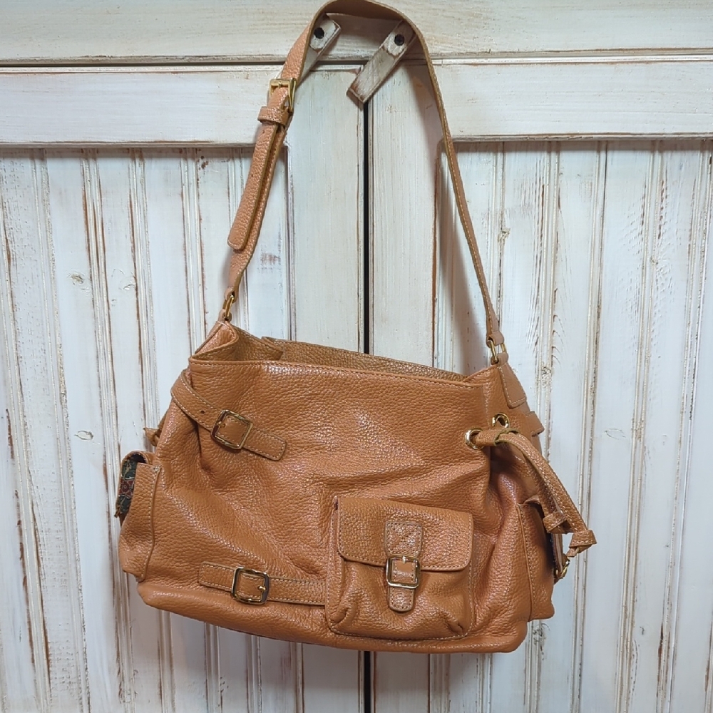 Maxx NY, Camel Color Leather Shoulder Bag.